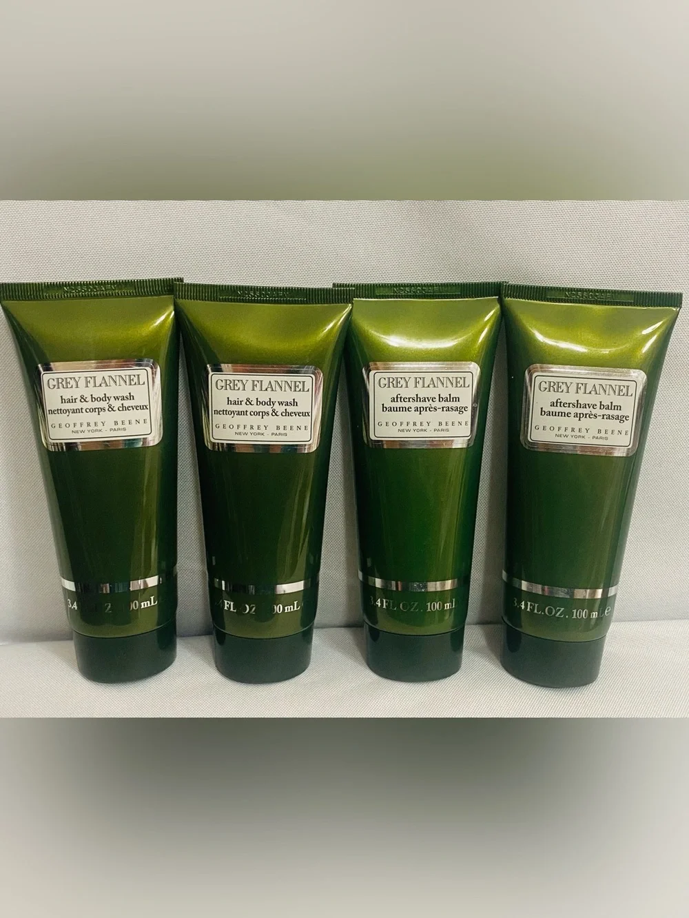 Geoffrey Beene Grey Flannel Grooming Bundle – 4 Piece Set